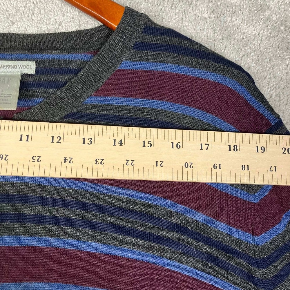 VTG Gap V-Neck Sweater Mens L Gray Blue Maroon Striped Italian Merino Wool 90s - Picture 11 of 14